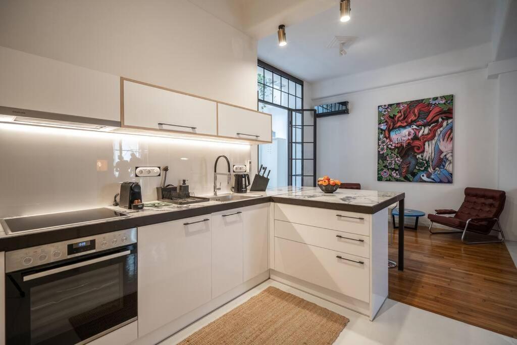 Ebullience - Stylish & Chic Athens Apartment מראה חיצוני תמונה