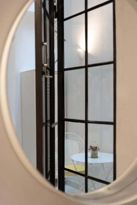 Ebullience - Stylish & Chic Athens Apartment מראה חיצוני תמונה